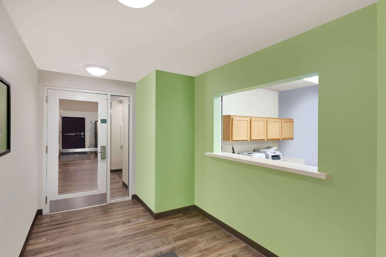 Woodspring Suites Ankeny Des Moines Exterior photo