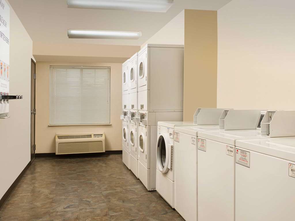 Woodspring Suites Ankeny Des Moines Facilities photo